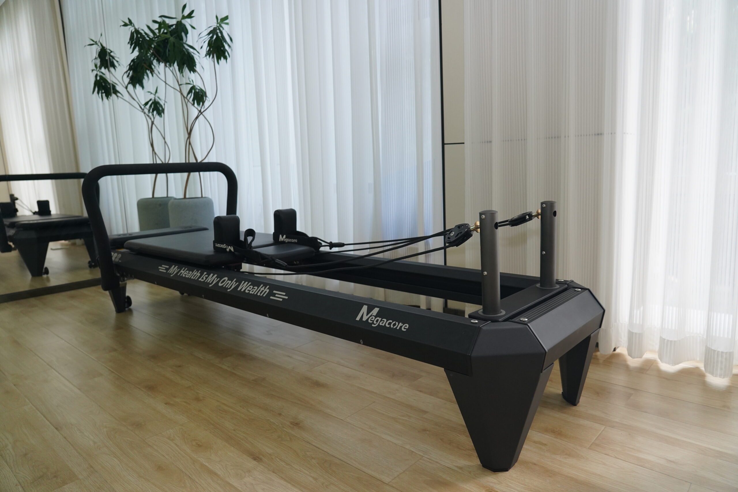 Pilates reformer distributor program 7 Distributor and reseller program — detail 3