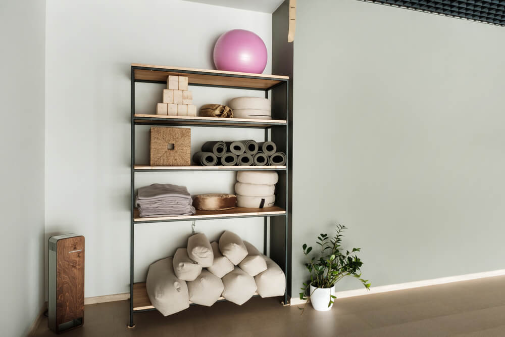 Sports-equipment-for-yoga-classes-is-on-the-shelf-2026-01-09-07-20-21-utc. Jpg